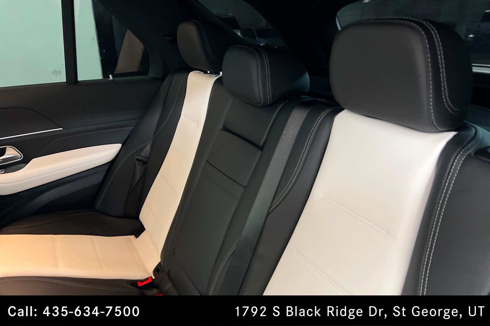 Certified Used 2026 Polar White Mercedes-Benz GLE 450 image 21