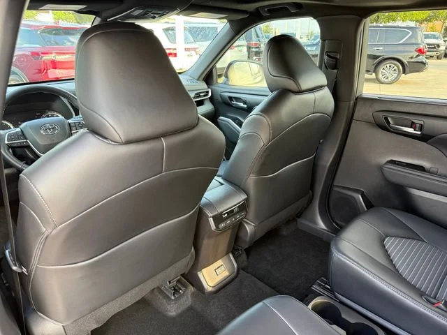 Used 2023 Magnetic Gray Metallic Toyota XSE image 28