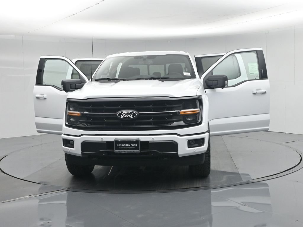 New 2026 Oxford White Ford XLT image 34