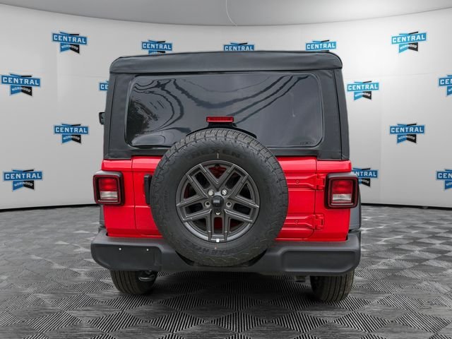 New 2026 Firecracker Red Clear-Coat Exterior Paint Jeep Sport image 4