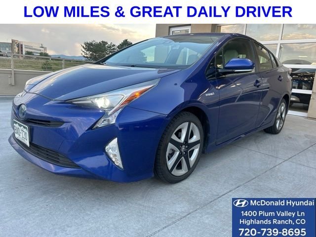 2016 Toyota Prius Three Touring