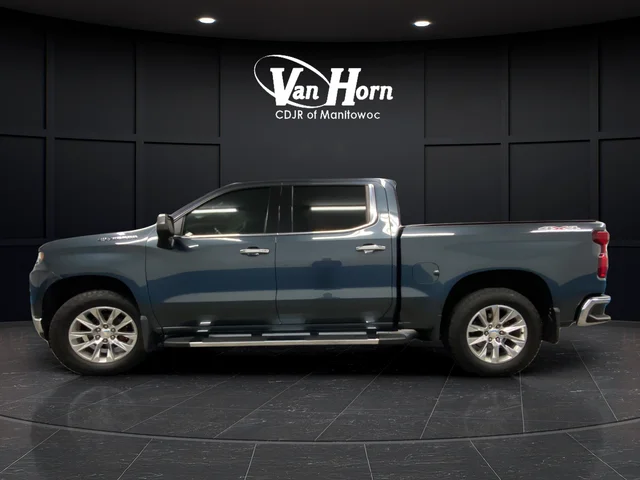 Used 2019 Shadow Gray Metallic Chevrolet LTZ image 6