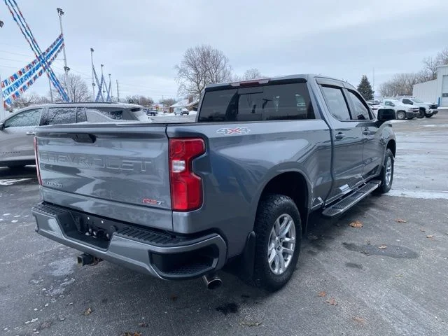 Used 2019 Gray Chevrolet RST image 5