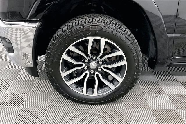Used 2025 Diamond Black Crystal Pearlcoat Ram Limited image 10