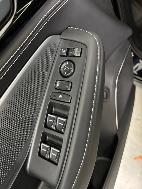 Certified Used 2026 Majestic Black Pearl Acura Advance Package image 15