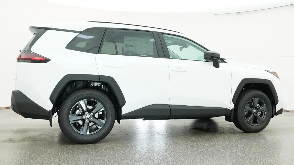 New 2026 Ice Cap Toyota LE image 15