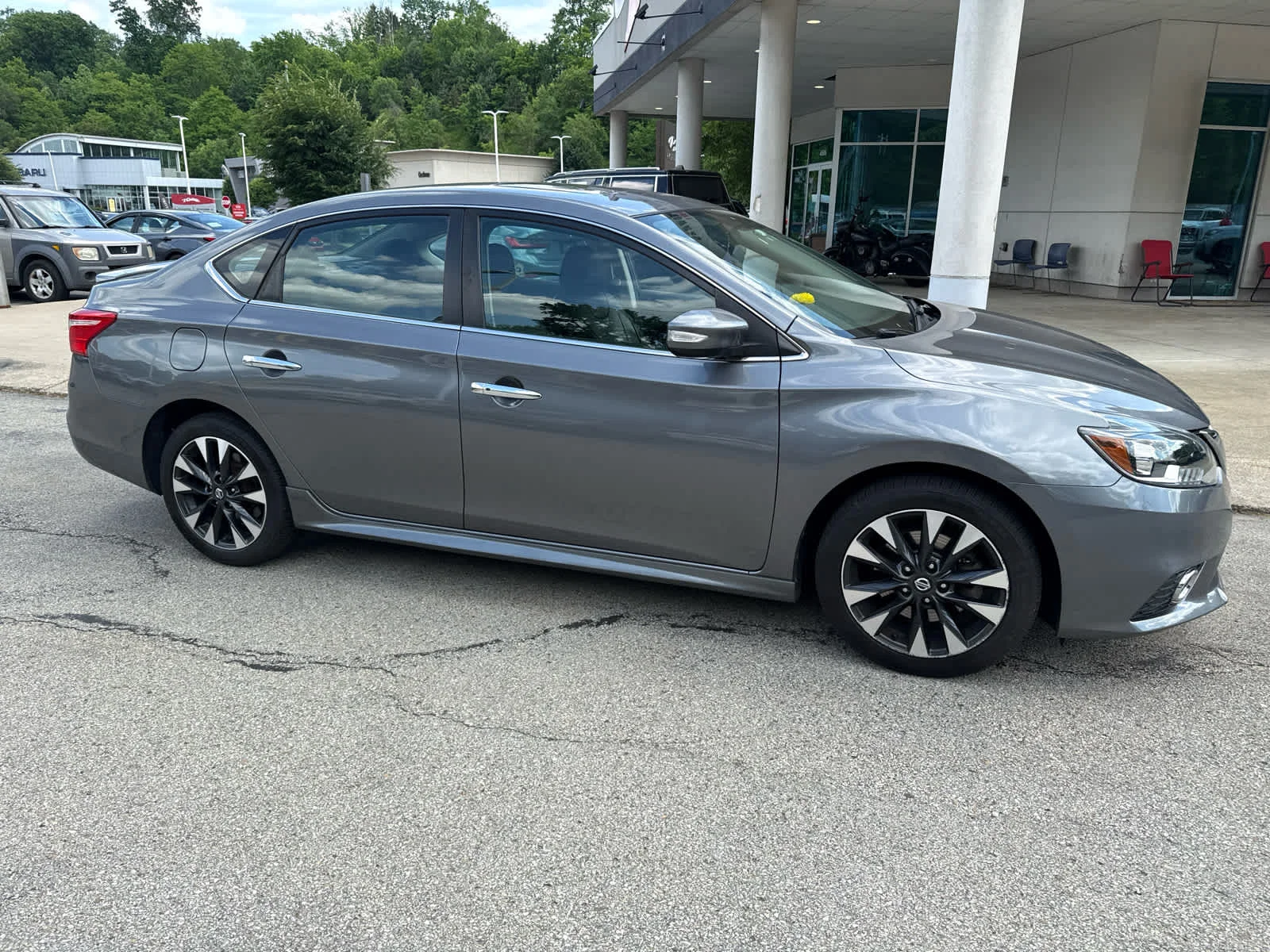 Used 2019 Gun Metallic Nissan SR Turbo image 4