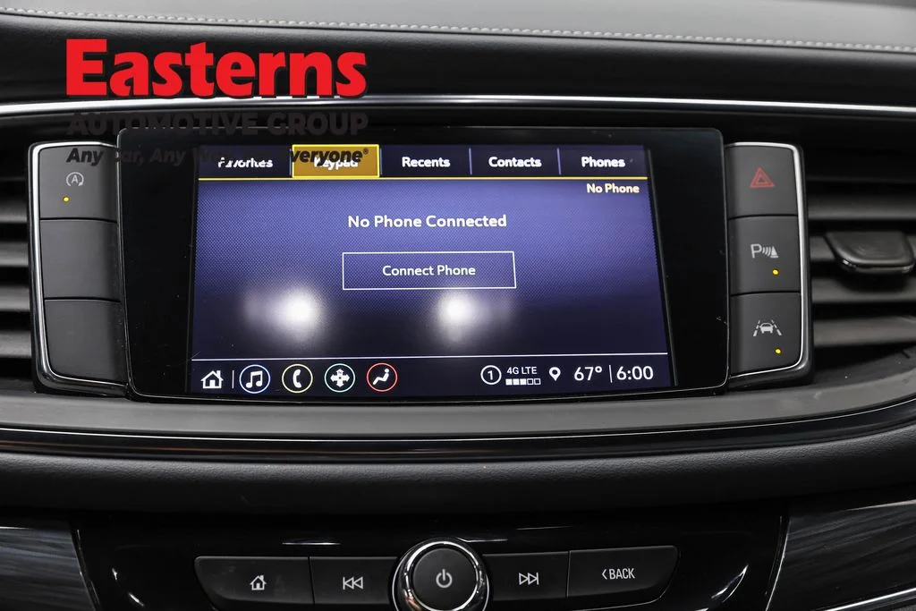Used 2023 Black Buick Essence image 19