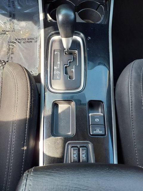 2020 Mitsubishi Outlander ES - Photo 30