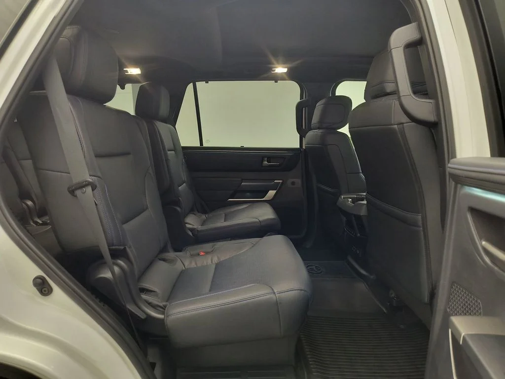 Used 2026 Wind Chill Pearl Toyota Platinum image 31