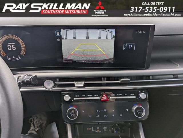 Used 2025 Red Hyundai SEL image 24