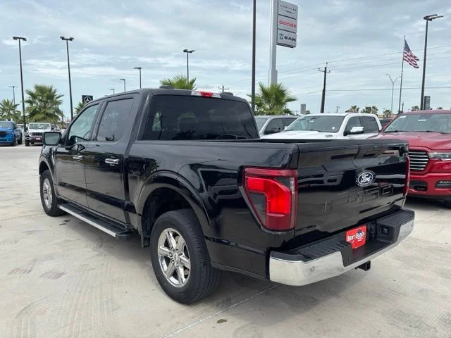 Used 2025 Black Ford XLT image 4