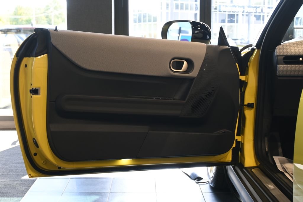 2026 MINI Convertible S - Photo 21