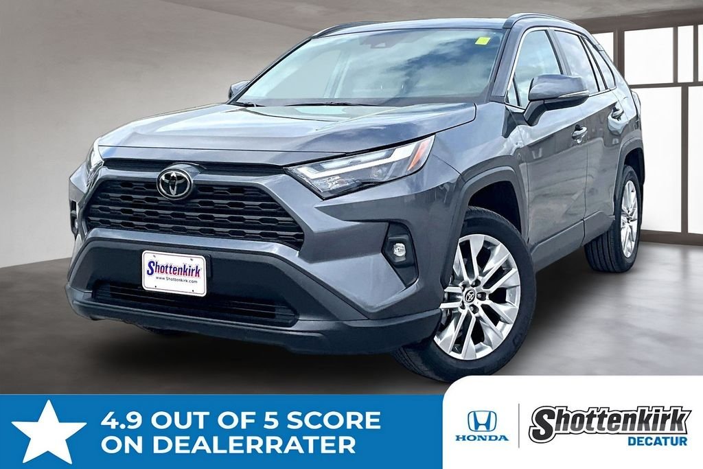2025 Toyota RAV4 XLE Premium