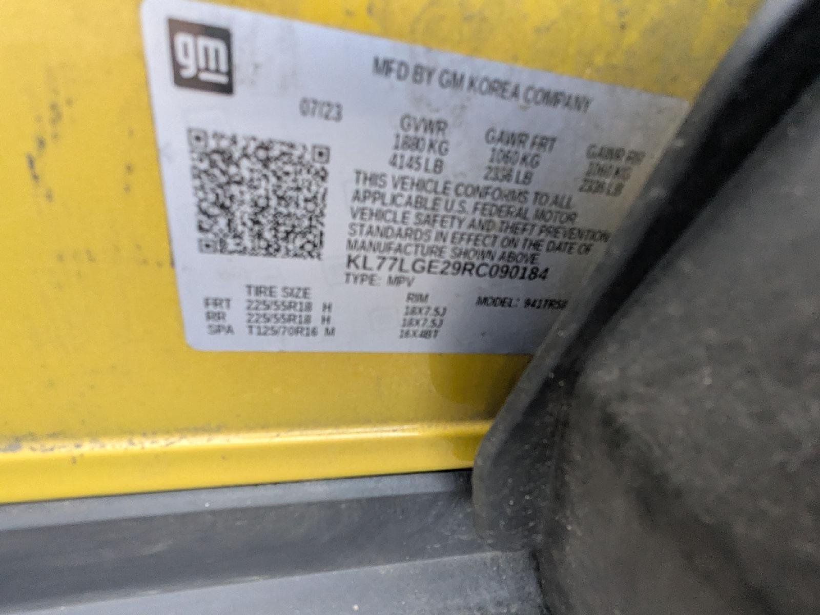 Used 2024 Nitro Yellow Metallic Chevrolet 1RS image 31