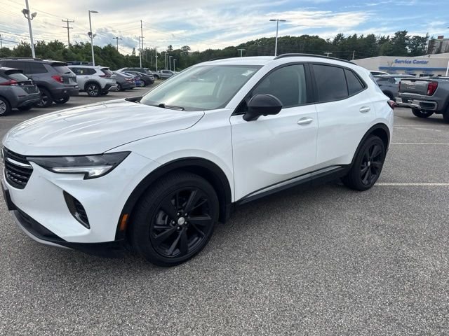 Used 2021 White Buick Essence image 8