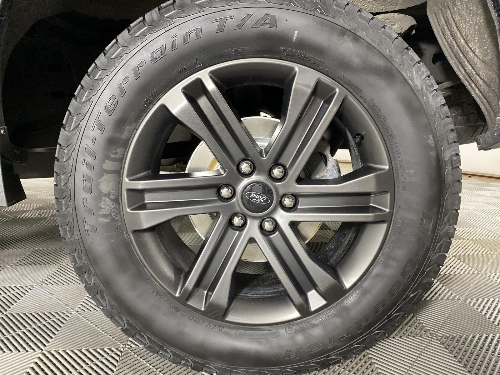 Used 2022 Agate Black Ford XLT image 12