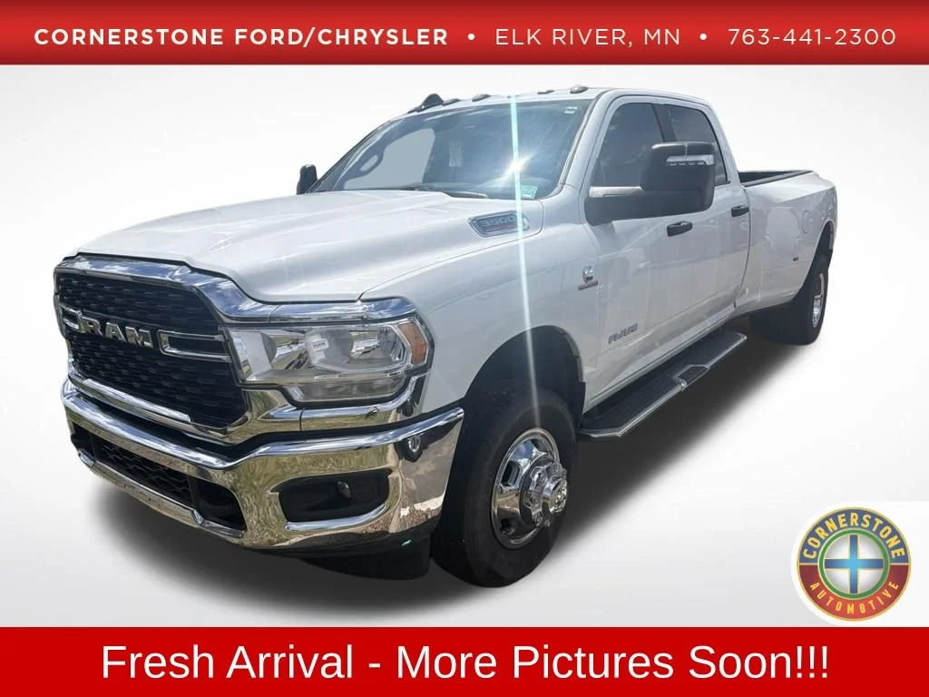2024 RAM 3500 Big Horn 4X4 Crew Cab LWB's photo