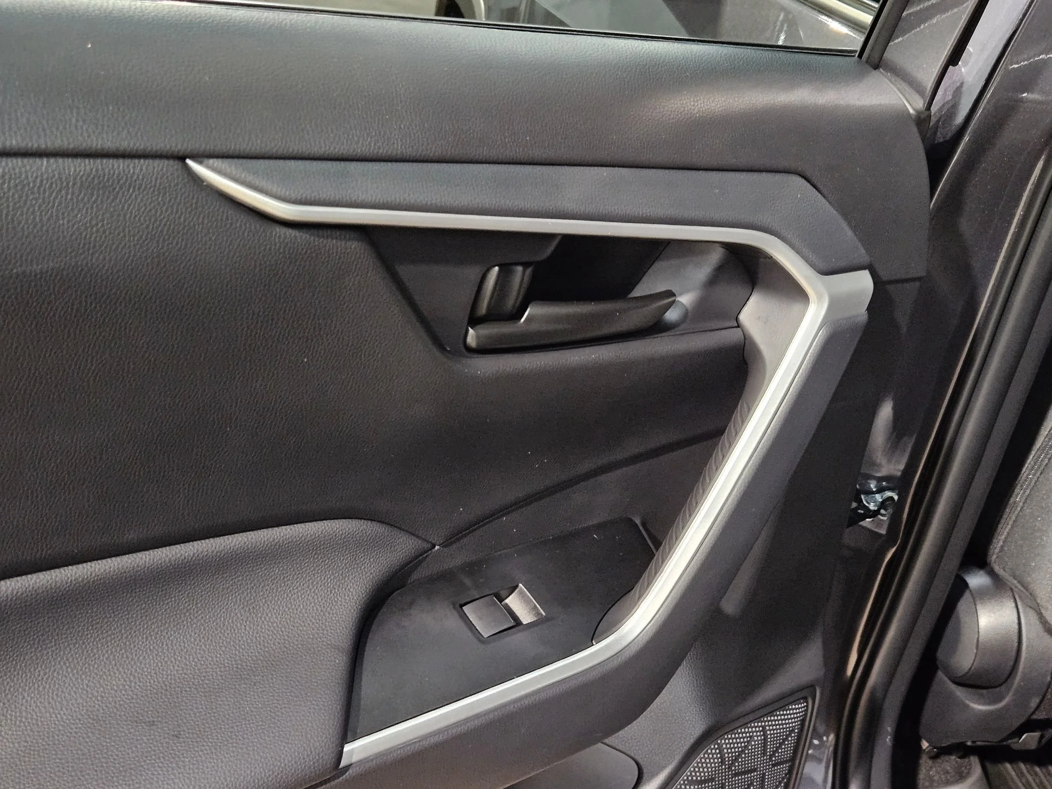 Certified Used 2025 Magnetic Gray Metallic Toyota LE image 33