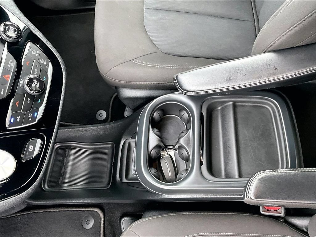 Used 2021 Luxury White Pearlcoat Chrysler Hybrid Touring image 20