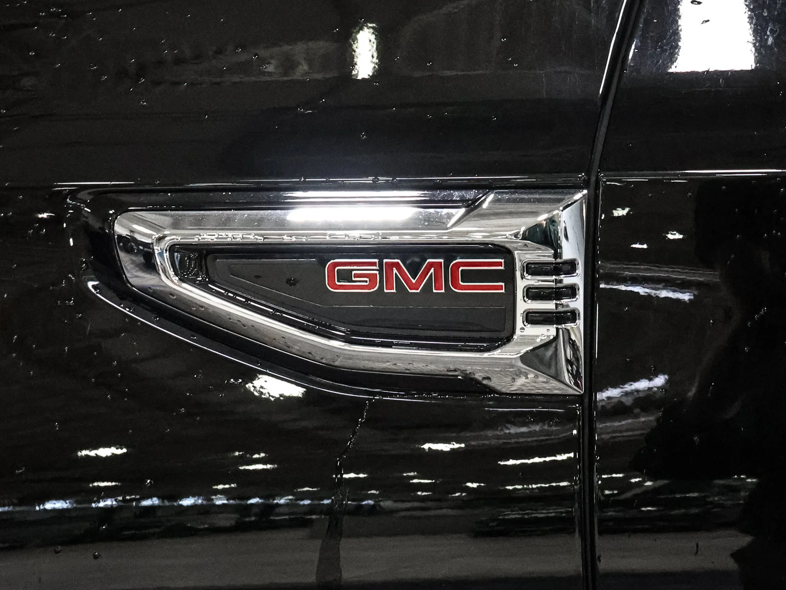 2025 GMC Yukon ELEVATION - Photo 18