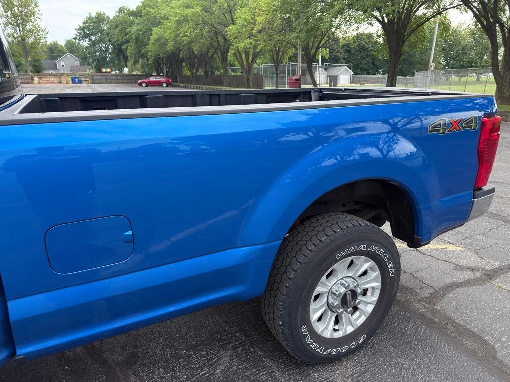 Used 2021 Blue Ford XL image 12
