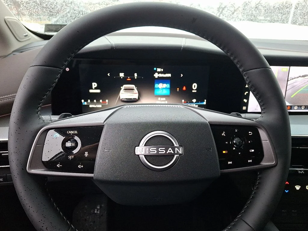 New 2026 White Nissan Platinum image 15