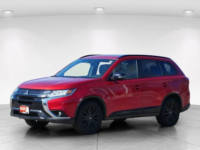 Used 2020 Mitsubishi Outlander LE with VIN JA4AZ3A33LZ016871 for sale in White Bear Lake, Minnesota
