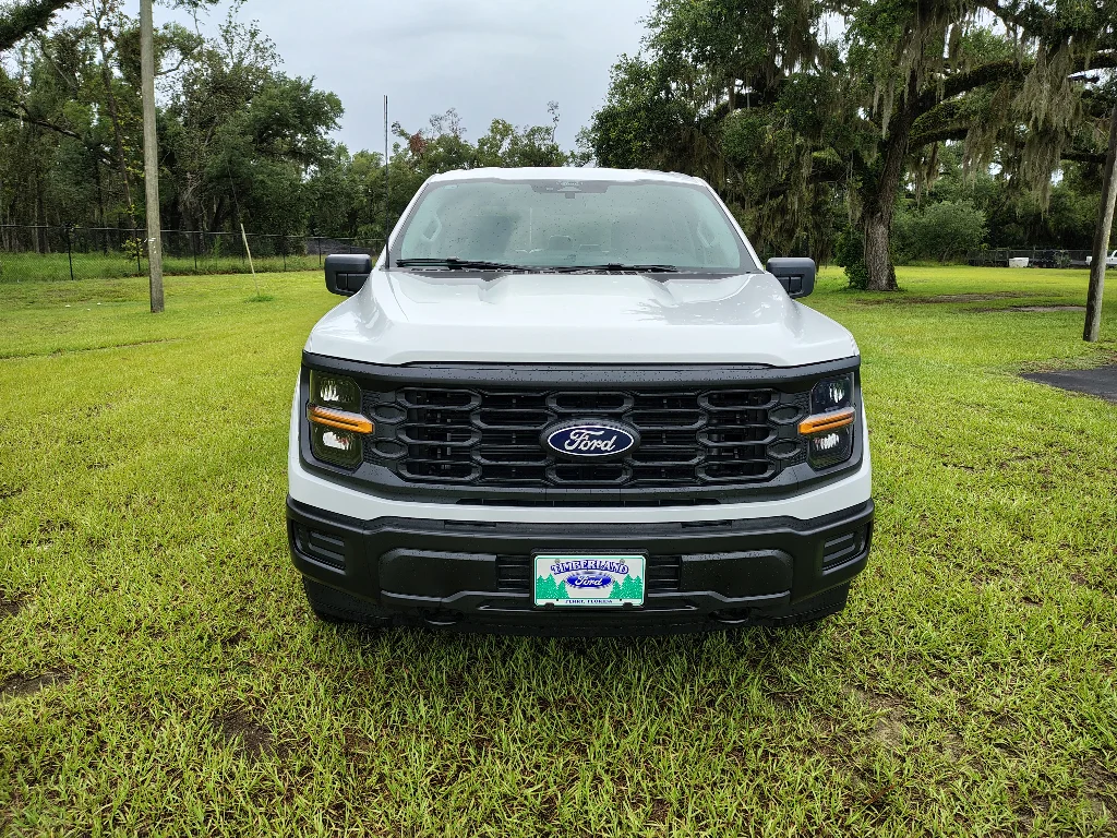 New 2026 Oxford White Ford XL image 9