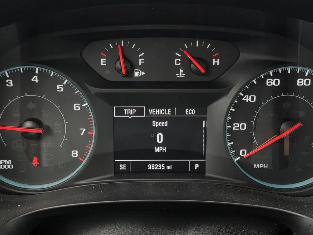 Used 2023 White Chevrolet LT image 20