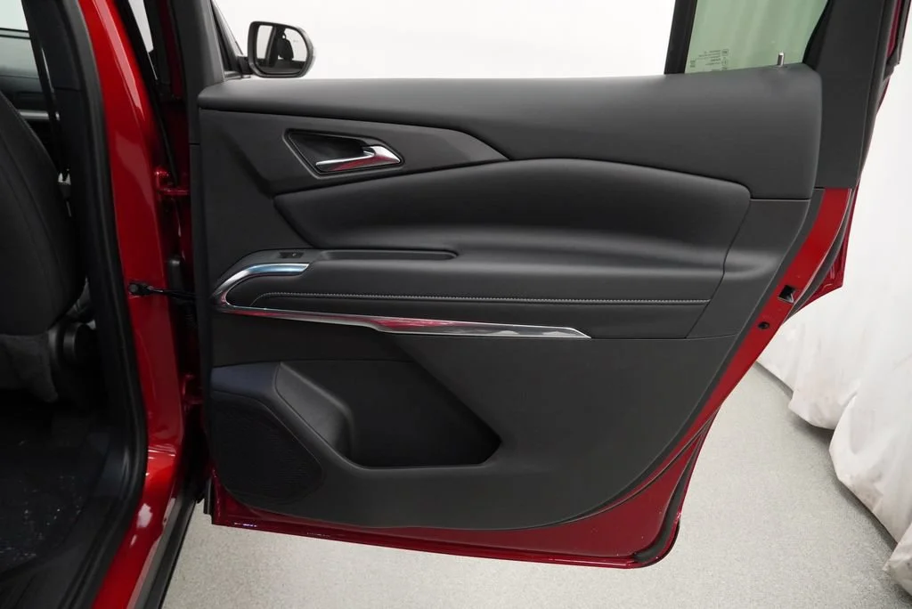 New 2027 Radiant Red Tintcoat Chevrolet LT image 26