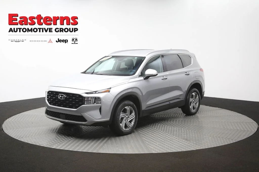 Used 2023 Silver Hyundai SEL image 39