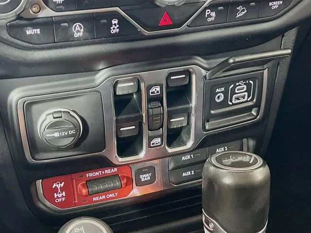 Used 2020 Orange Jeep Unlimited Rubicon image 21