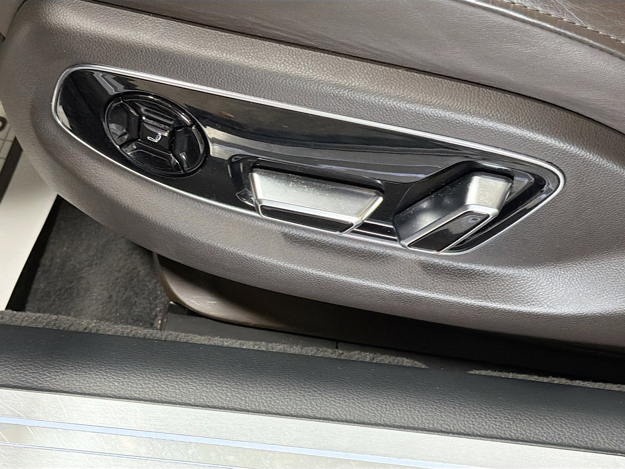 2023 Audi A8 Base - Photo 24