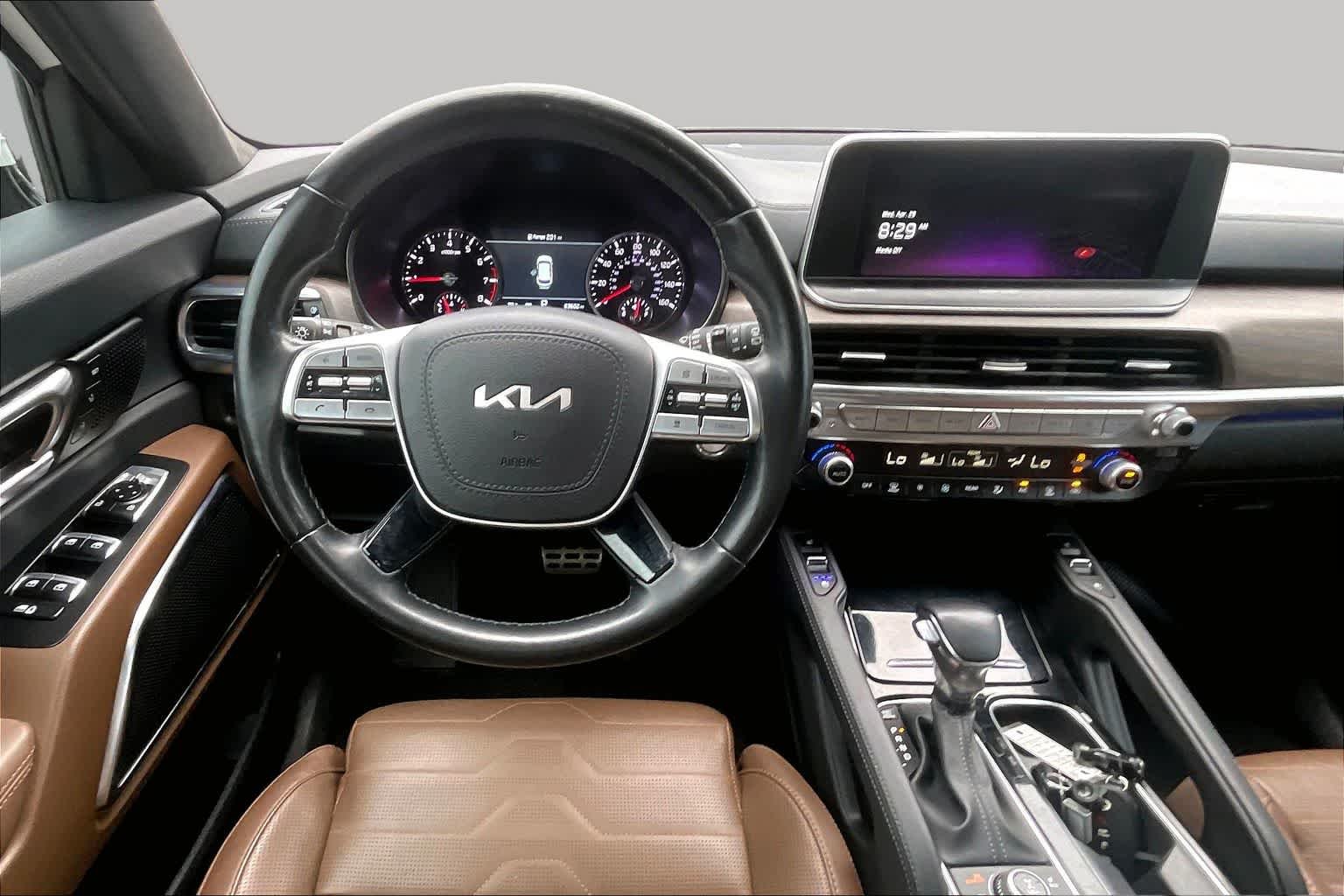 Used 2022 Glacial White Pearl Kia SX image 6