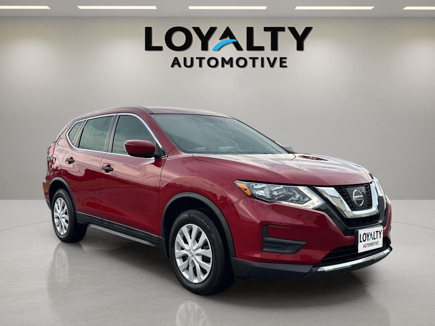 Used 2017 Palatial Ruby Nissan S image 7