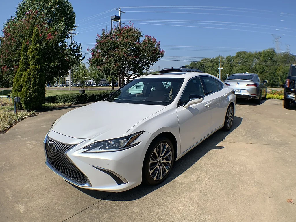 2020 Lexus ES