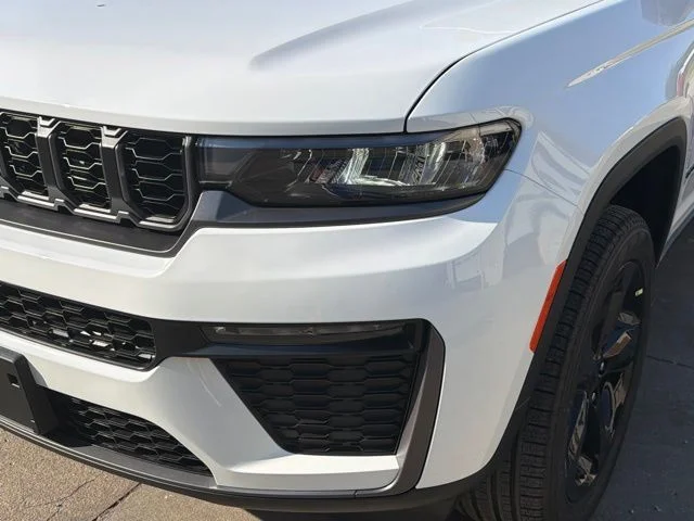 New 2026 Bright White Clearcoat Jeep Limited image 9