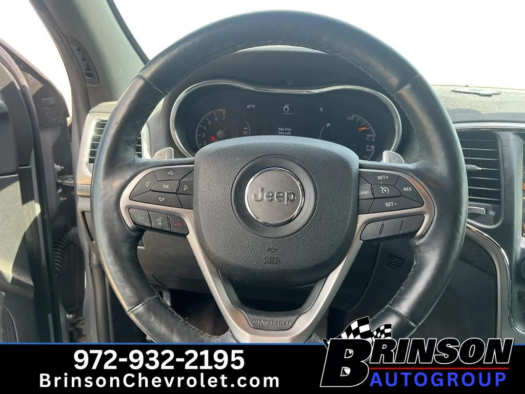 Used 2017 Silver Jeep Altitude image 7