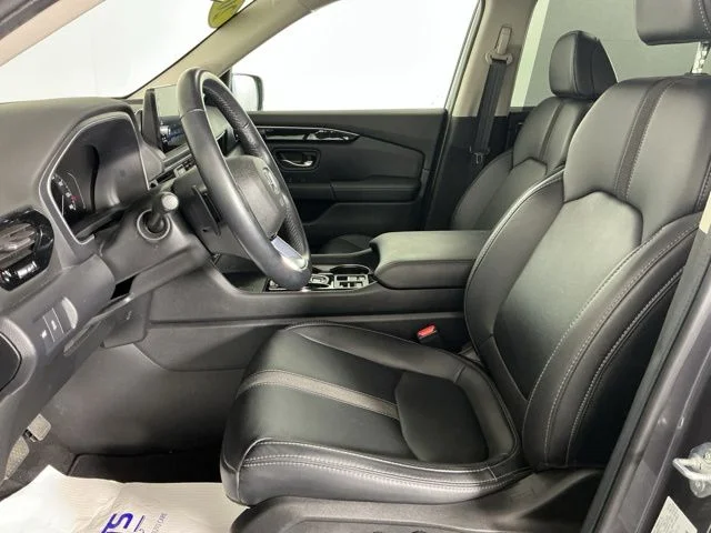 Certified Used 2025 Gray Honda  image 17