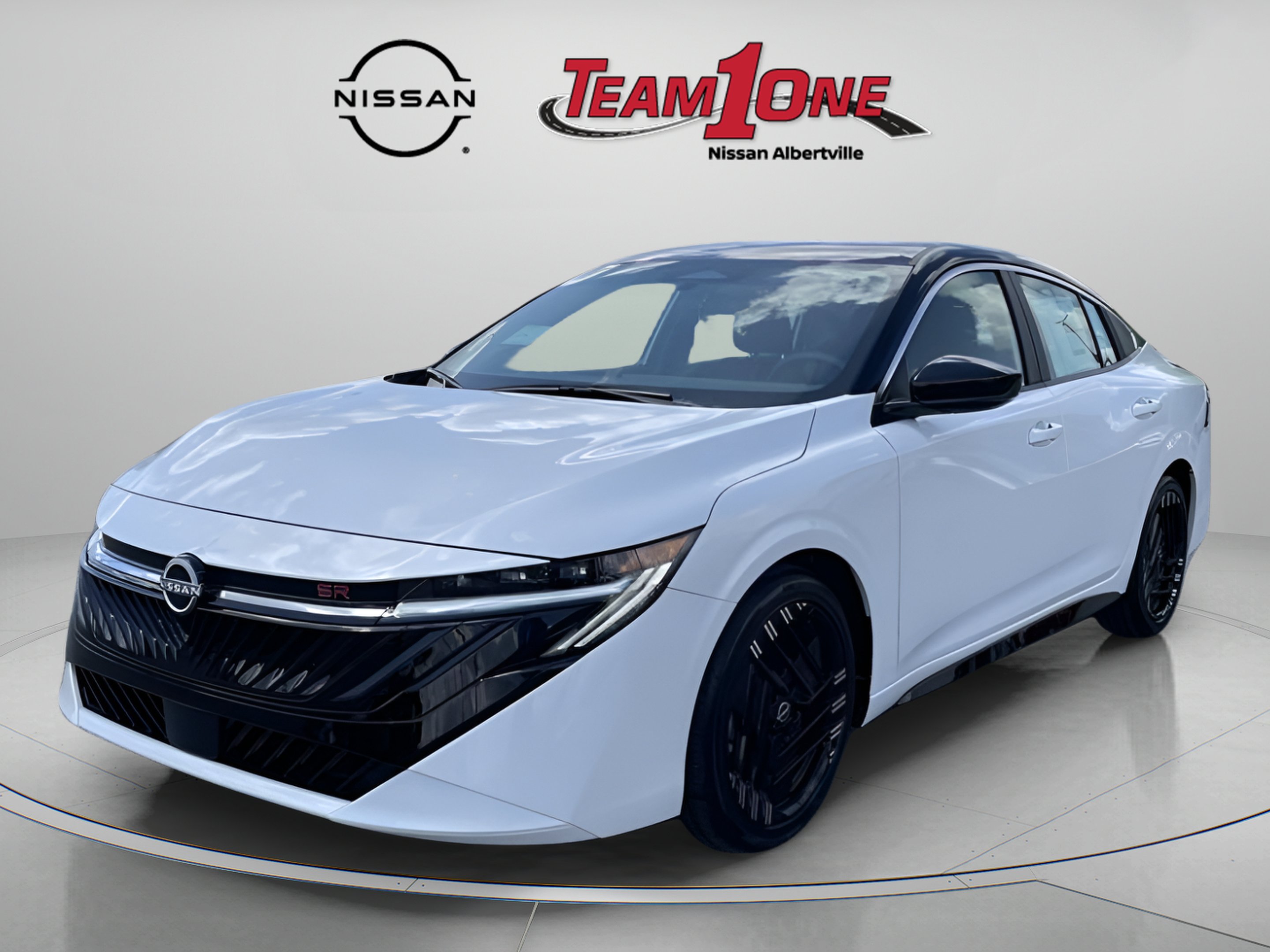 New 2026 Aspen White TriCoat / Super Black Two-tone Nissan SR image 3