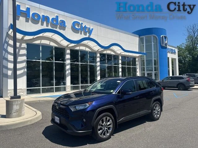 2020 Toyota RAV4 XLE Premium