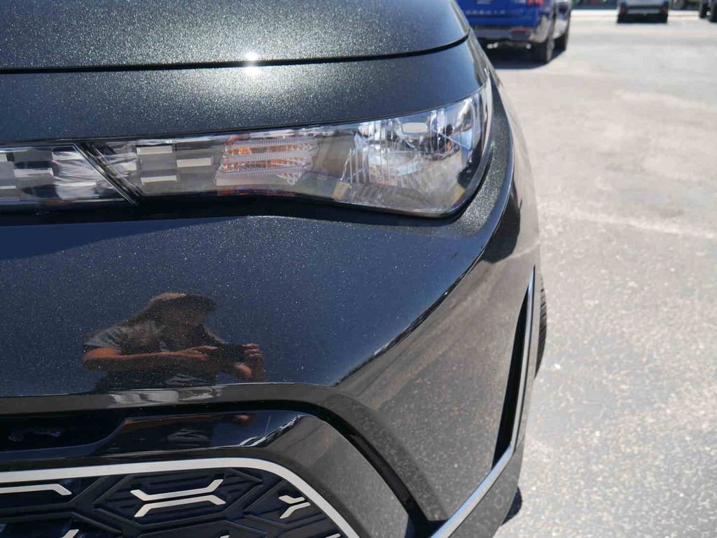 Used 2024 Black Kia GT-Line image 21