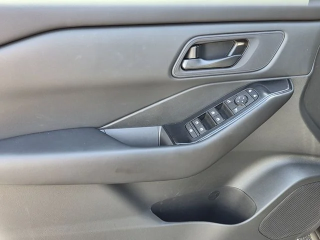 Used 2026 Gray Nissan S image 19