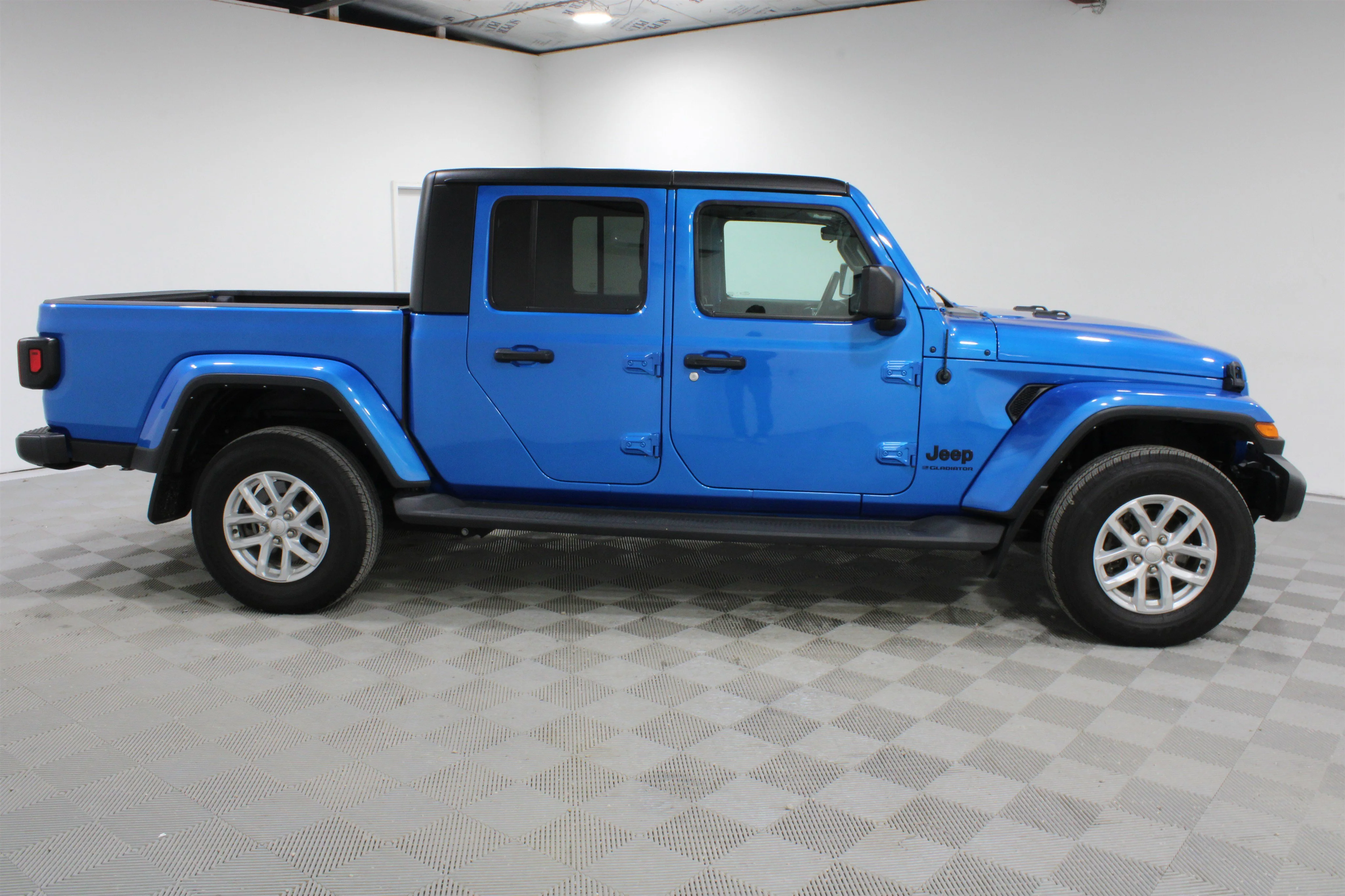 2023 Jeep Gladiator Sport S - Photo 26