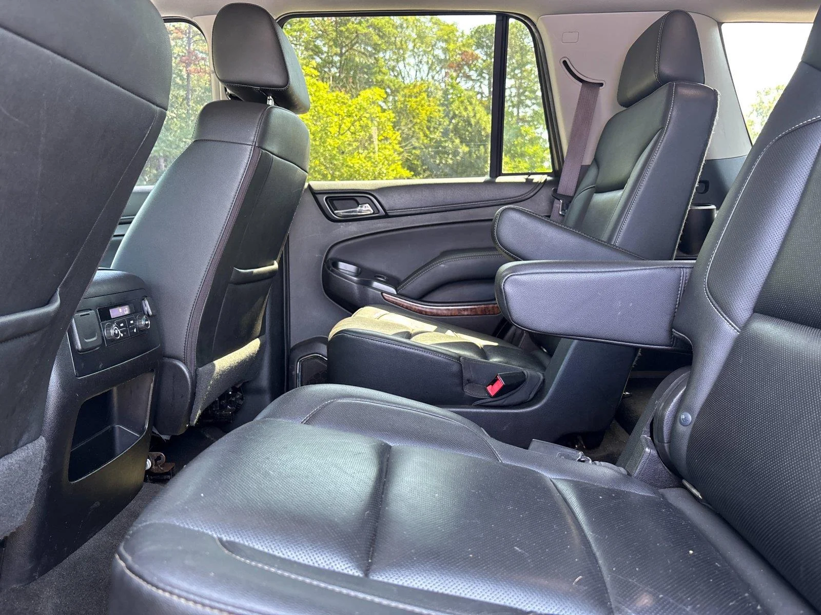 Used 2017 Tungsten Metallic Chevrolet Premier image 33