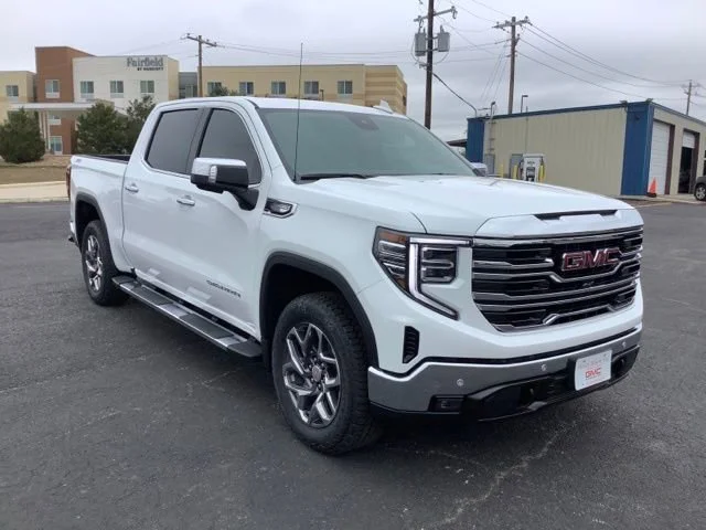 New 2026 Summit White GMC SLT image 3