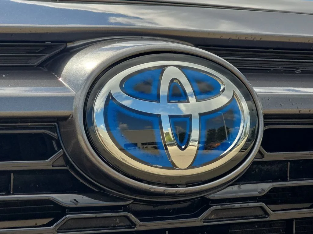 Used 2023 Gray Toyota XSE image 35