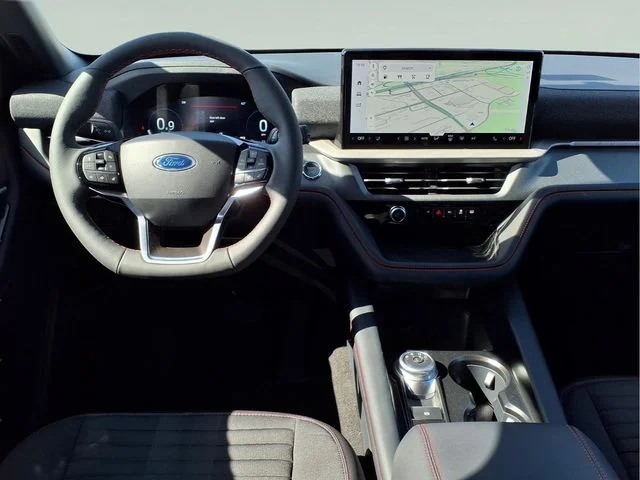 2026 Ford Explorer ST-Line - Photo 14