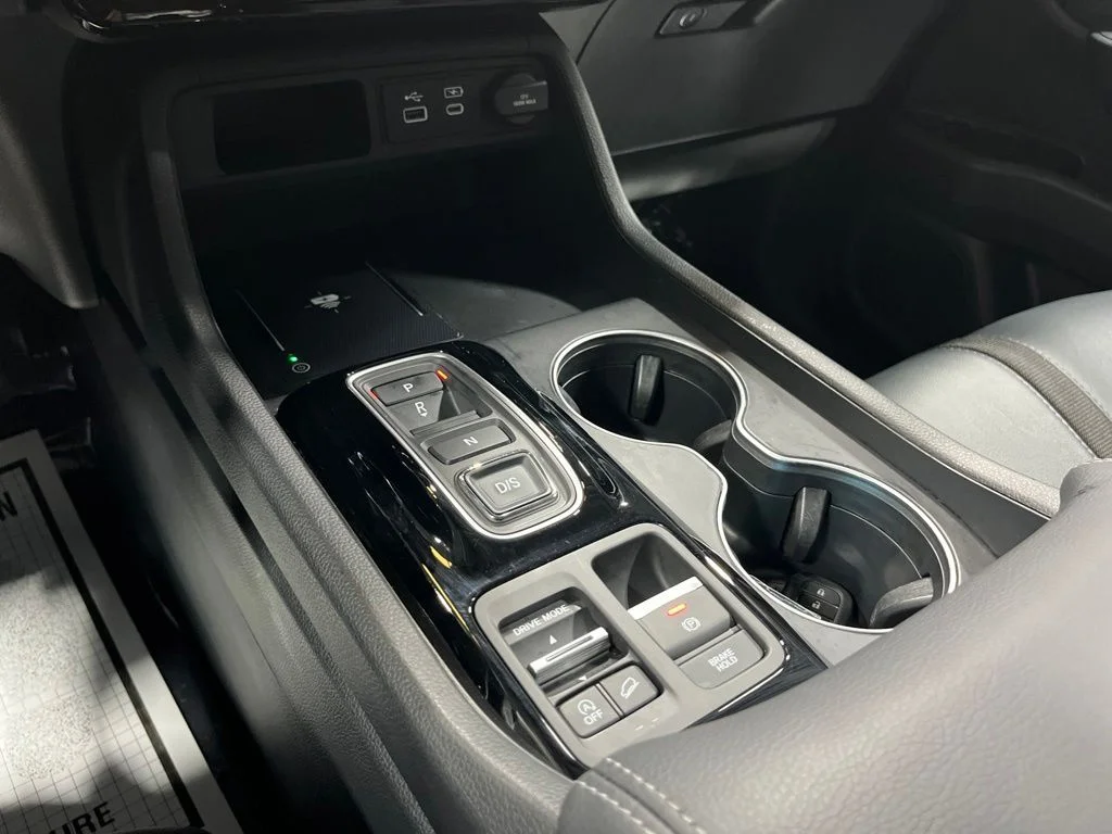 2025 Honda Pilot EX-L - Photo 25